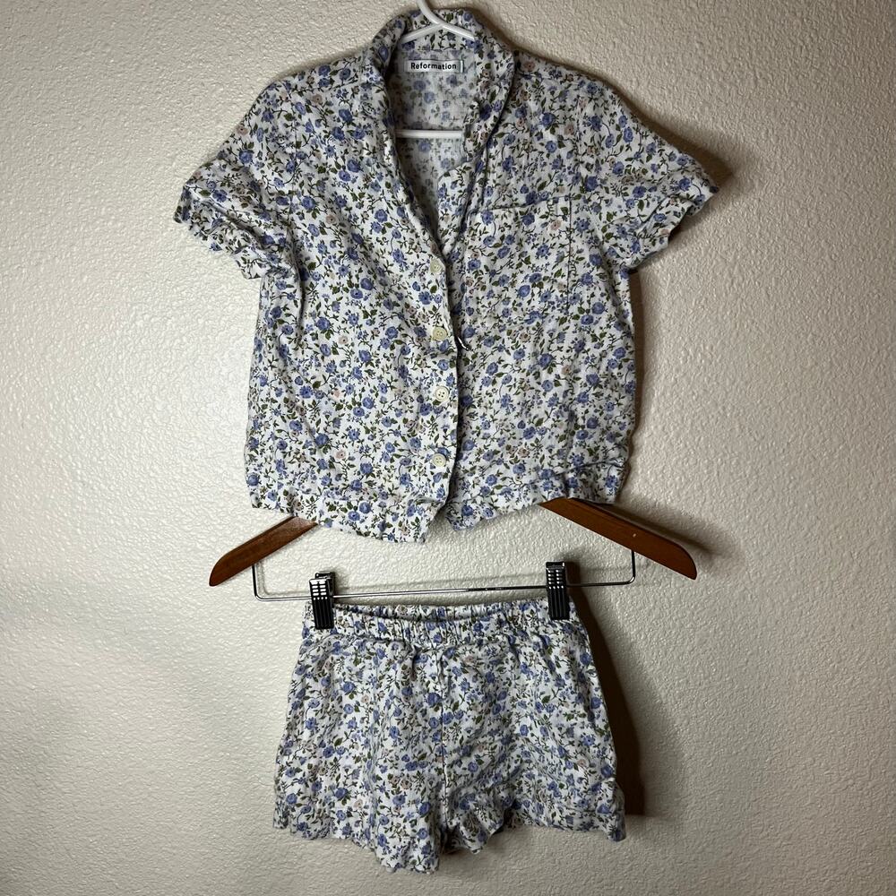 Reformation Lompoc linen blue floral button up shirt and shorts set GIRLS 6 - Picture 2 of 6